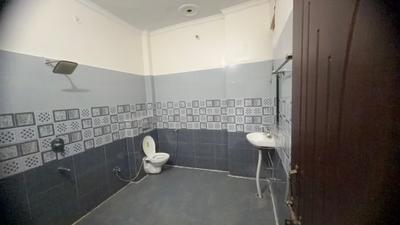 Image of 1250 Sq.ft 2 BHK Builder Floor for rent in Ganeshpur Rahmanpur, Lucknow for Rs. 16000