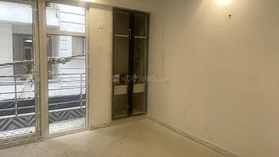 Bedroom Image of 1125 Sq.ft 3 BHK Apartment / Flat for sale in Chhattarpur New Delhi for Rs. 7500000