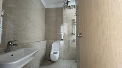 Image of 962 Sq.ft 2 BHK Apartment / Flat for sale in Adani Ten BKC, Bandra East, Mumbai for Rs. 60000000