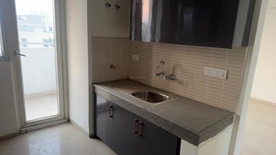 Kitchen Image of 1484 Sq.ft 3 BHK Apartment / Flat for rent in CHD Avenue 71, Sector 72 Gurgaon for Rs. 41000