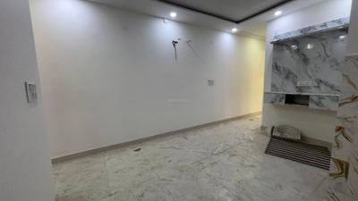 Living Room Image of 700 Sq.ft 3 BHK Builder Floor for sale in Sector 4 Rohini New Delhi for Rs. 4500000