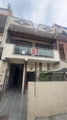 Main Entrance Image of 1500 Sq.ft 2 BHK Apartment / Flat for rent in Amraiwadi Ahmedabad for Rs. 18000