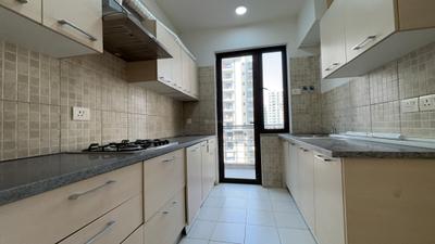 Kitchen Image of 1305 Sq.ft 2 BHK Apartment / Flat for sale in Godrej Oasis, Sector 88A Gurgaon for Rs. 15600000
