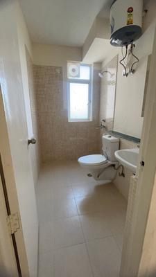 Image of 1200 Sq.ft 3 BHK Apartment / Flat for rent in Jaypee Kosmos, Sector 134, Noida for Rs. 27500
