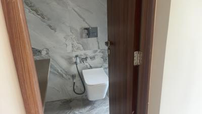 Image of 1600 Sq.ft 3 BHK Apartment / Flat for sale in Juhu, Mumbai for Rs. 72500000