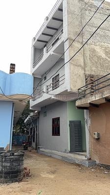 Building Image of 150 Sq.ft 1 RK Apartment / Flat for rent in Bawal Rewari for Rs. 3000