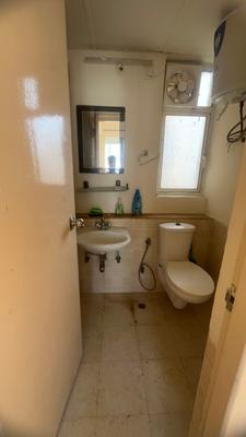 Image of 970 Sq.ft 2 BHK Apartment / Flat for rent in Jaypee Kosmos, Sector 134, Noida for Rs. 24000