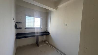 Kitchen Image of 650 Sq.ft 1 BHK Apartment / Flat for rent in Old Sangvi Pune for Rs. 15000