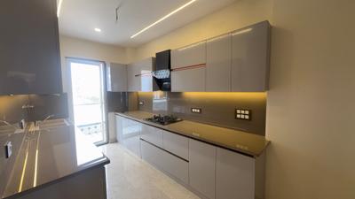 Kitchen Image of 1620 Sq.ft 3 BHK Builder Floor for sale in Pitrachaya Dev Luxury Floors, Sector 70 Gurgaon for Rs. 17400000