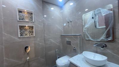 Image of 792 Sq.ft 2 BHK Builder Floor for sale in Vikaspuri, New Delhi for Rs. 12500000
