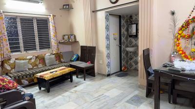 Living Room Image of 896 Sq.ft 2 BHK Apartment / Flat for sale in  Gangotri Apartments, Vastrapur Ahmedabad for Rs. 6500000