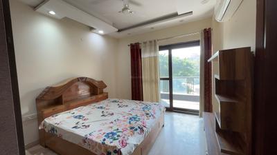 Bedroom Image of 3078 Sq.ft 4 BHK Builder Floor for rent in Sector 52 Gurgaon for Rs. 77000