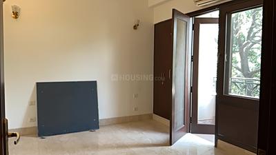 Bedroom Image of 2700 Sq.ft 4 BHK Builder Floor for sale in Safdarjung Enclave New Delhi for Rs. 65000000