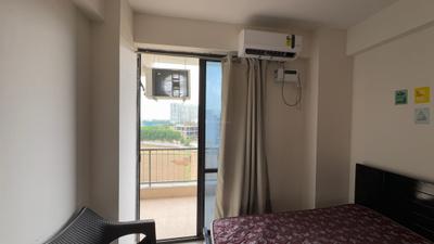 Bedroom Image of 750 Sq.ft 3 BHK Apartment / Flat for rent in Habitat Prime, Sector 99A Gurgaon for Rs. 28000