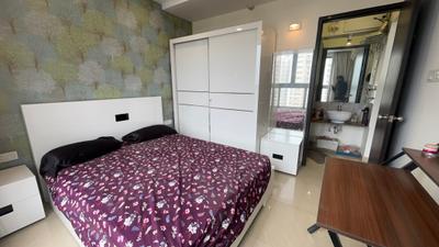 Bedroom Image of 730 Sq.ft 1.5 BHK Builder Floor for rent in Amanora Future Towers, Hadapsar Pune for Rs. 40000