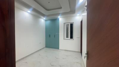 Bedroom Image of 700 Sq.ft 3 BHK Builder Floor for sale in Sector 17 Dwarka New Delhi for Rs. 13500000