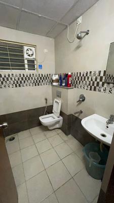 Vision Golden Blossom Bathroom Three 4
