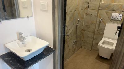Bathroom Image of 400 Sq.ft 1 BHK Builder Floor for rent in Scheme No 113 Indore for Rs. 22500