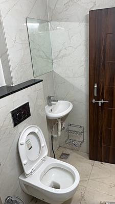 Bathroom Image of 450 Sq.ft 1 RK Independent House for rent in Mahalakshmi Nagar Indore for Rs. 13000