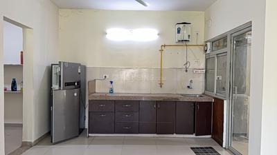 Kitchen Image of 1850 Sq.ft 3 BHK Apartment / Flat for rent in Adani The Meadows, Shantigram Ahmedabad for Rs. 44000