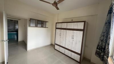 Bedroom Image of 950 Sq.ft 2 BHK Apartment / Flat for sale in Gulmohar Privilege, Kharadi Pune for Rs. 10500000