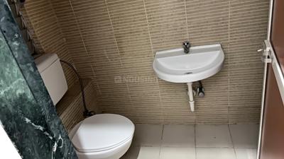 Image of 882 Sq.ft 2 BHK Apartment / Flat for rent in DB Ozone, Dahisar East, Mumbai for Rs. 24500