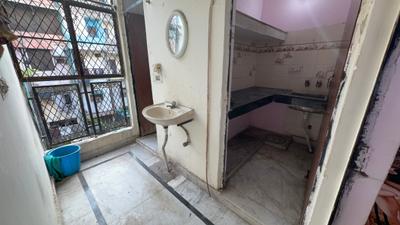 Kitchen Image of 400 Sq.ft 1 RK Builder Floor for rent in Patel Nagar New Delhi for Rs. 14000