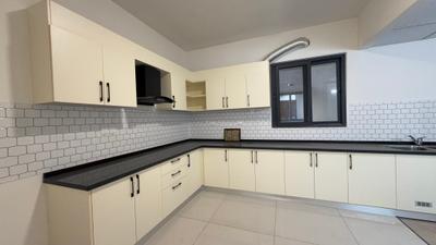 Kitchen Image of 2000 Sq.ft 3 BHK Apartment / Flat for rent in Purva Atmosphere, R.K. Hegde Nagar Bengaluru for Rs. 75000