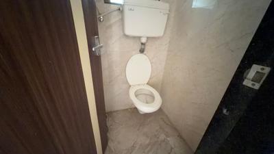 EV Solitaire Bathroom Two 4