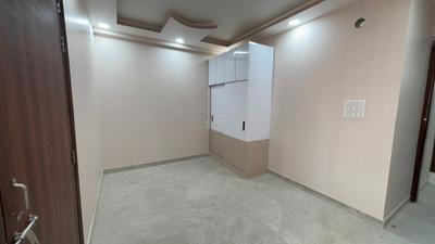 Bedroom Image of 680 Sq.ft 2 BHK Apartment / Flat for sale in Sector 4 Rohini New Delhi for Rs. 5000000