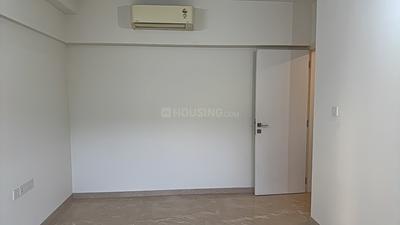 Bedroom Image of 758 Sq.ft 1 BHK Apartment / Flat for sale in Godrej The Trees, Vikhroli East Mumbai for Rs. 18500000