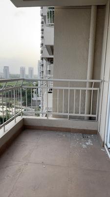 Image of 1700 Sq.ft 3 BHK Apartment / Flat for sale in The Center Court, Sector 88A, Gurgaon for Rs. 28800000