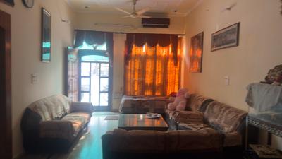 Living Room Image of 2800 Sq.ft 3 BHK Independent House for sale in Panchkula Extension Panchkula for Rs. 65000000