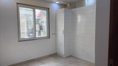 Bedroom Image of 950 Sq.ft 3 BHK Builder Floor for sale in Sector 7 Rohini New Delhi for Rs. 15000000