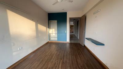 Bedroom Image of 2024 Sq.ft 3 BHK Apartment / Flat for sale in Emaar Palm Heights, Sector 77 Gurgaon for Rs. 25500000