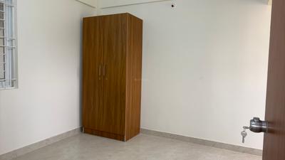 Bedroom Image of 550 Sq.ft 1 BHK Apartment / Flat for rent in Kartik Nagar Bengaluru for Rs. 20500
