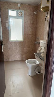 Image of 1114 Sq.ft 2.5 BHK Apartment / Flat for sale in Nimbus Iitl Nimbus The Express Park View Tower I J and K, Chi V, Greater Noida for Rs. 8700000