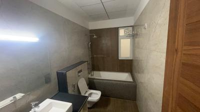 Image of 2385 Sq.ft 4 BHK Apartment / Flat for rent in Wave Veridia, Wave City, Ghaziabad for Rs. 55000