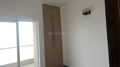 Bedroom Image of 1380 Sq.ft 2 BHK Apartment / Flat for rent in Supertech Supernova, Sector 94 Noida for Rs. 46000