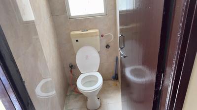 Bathroom Image of 498 Sq.ft 1 BHK Apartment / Flat for rent in AVL 36, Sector 36 Gurgaon for Rs. 23000