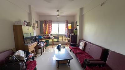 Living Room Image of 551 Sq.ft 1 BHK Apartment / Flat for rent in Kaustubh Usha Colony CHS, Malad West Mumbai for Rs. 35000