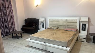 Bedroom Image of 4500 Sq.ft 4 BHK Independent House for rent in Mayfield Garden Gurgaon for Rs. 100000