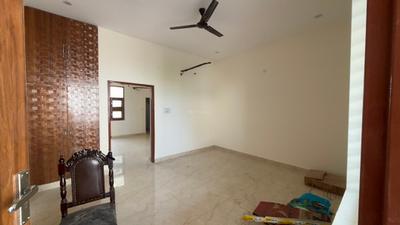 Bedroom Image of 2000 Sq.ft 3 BHK Builder Floor for rent in Sector 17 Faridabad for Rs. 28000