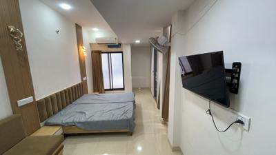 1 RK Studio