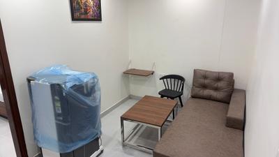 Living Room Image of 1500 Sq.ft 1 BHK Builder Floor for rent in Sector 39 Gurgaon for Rs. 32000