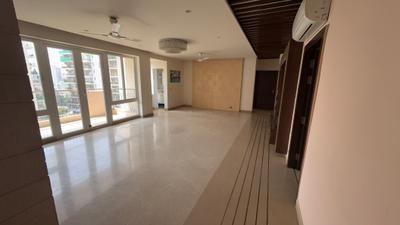 Living Room Image of 2750 Sq.ft 4 BHK Apartment / Flat for sale in Corona Optus, Sector 37C Gurgaon for Rs. 33000000