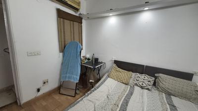 Bedroom Image of 1600 Sq.ft 3 BHK Duplex for sale in Sheikh Sarai New Delhi for Rs. 18000000