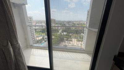 Balcony Image of 850 Sq.ft 2 BHK Apartment / Flat for rent in Vascon Citron, Wagholi Pune for Rs. 25000