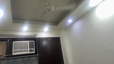 Bedroom Image of 500 Sq.ft 1 BHK Builder Floor for rent in Patel Nagar New Delhi for Rs. 18000