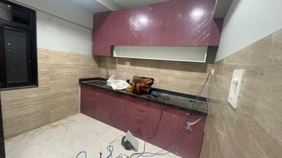 Kitchen Image of 750 Sq.ft 2 BHK Apartment / Flat for rent in Ufasa Fortune Star, Byculla Mumbai for Rs. 76000